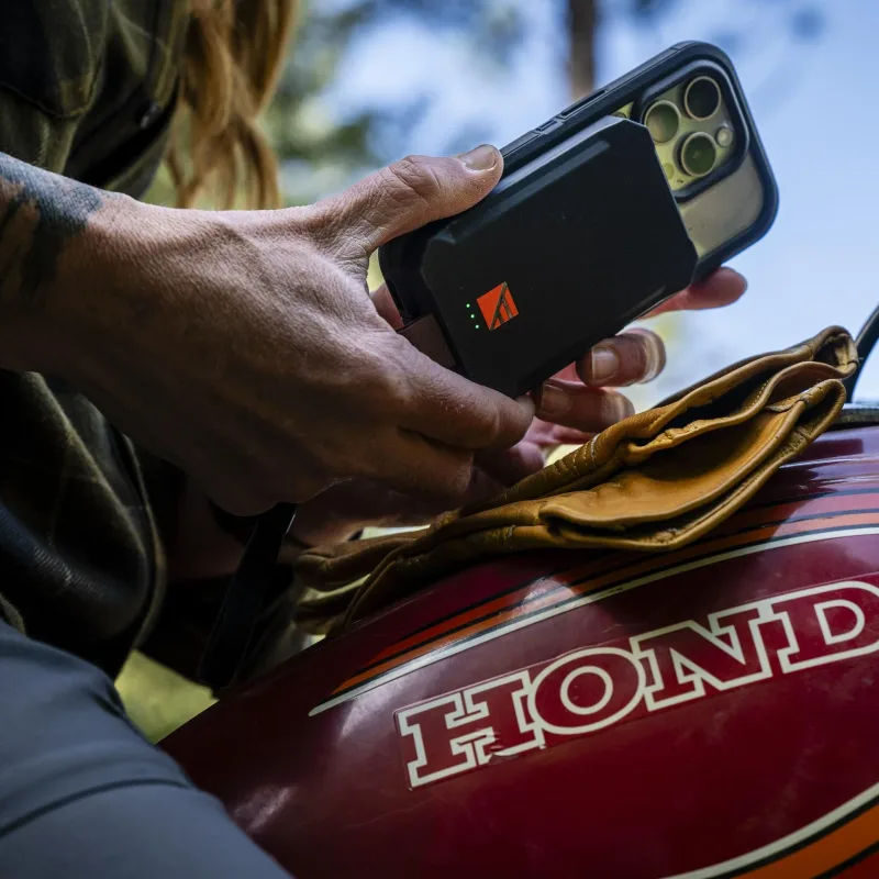 Poseidon Nano 行動電源